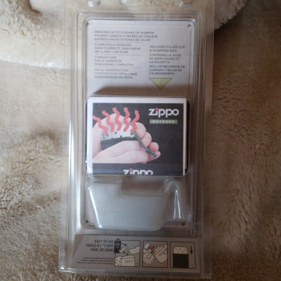 🛍💥🛍 NWT Zippo Hand warmers - Picture 3 of 5